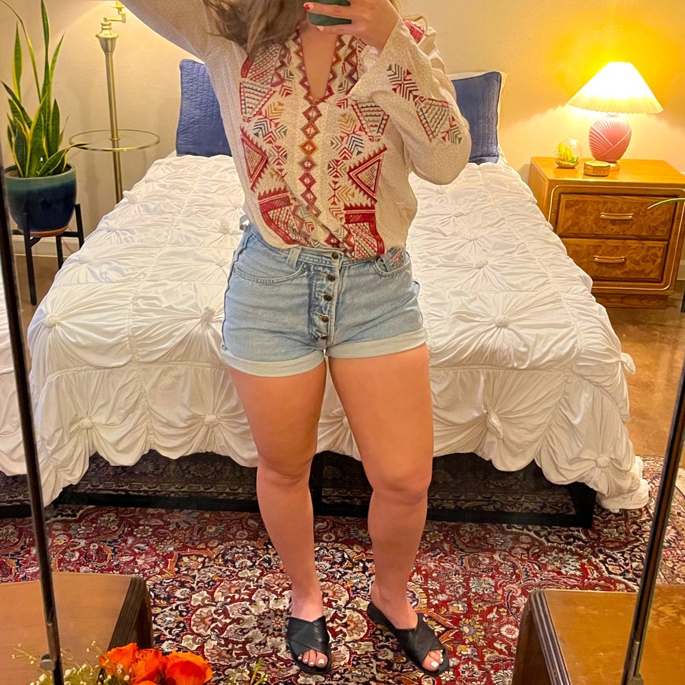 Parasuco high waisted button fly denim shorts